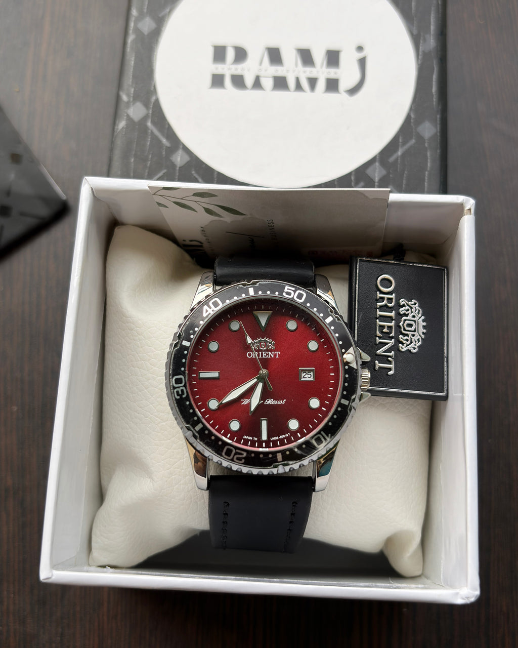 Orient black red leather