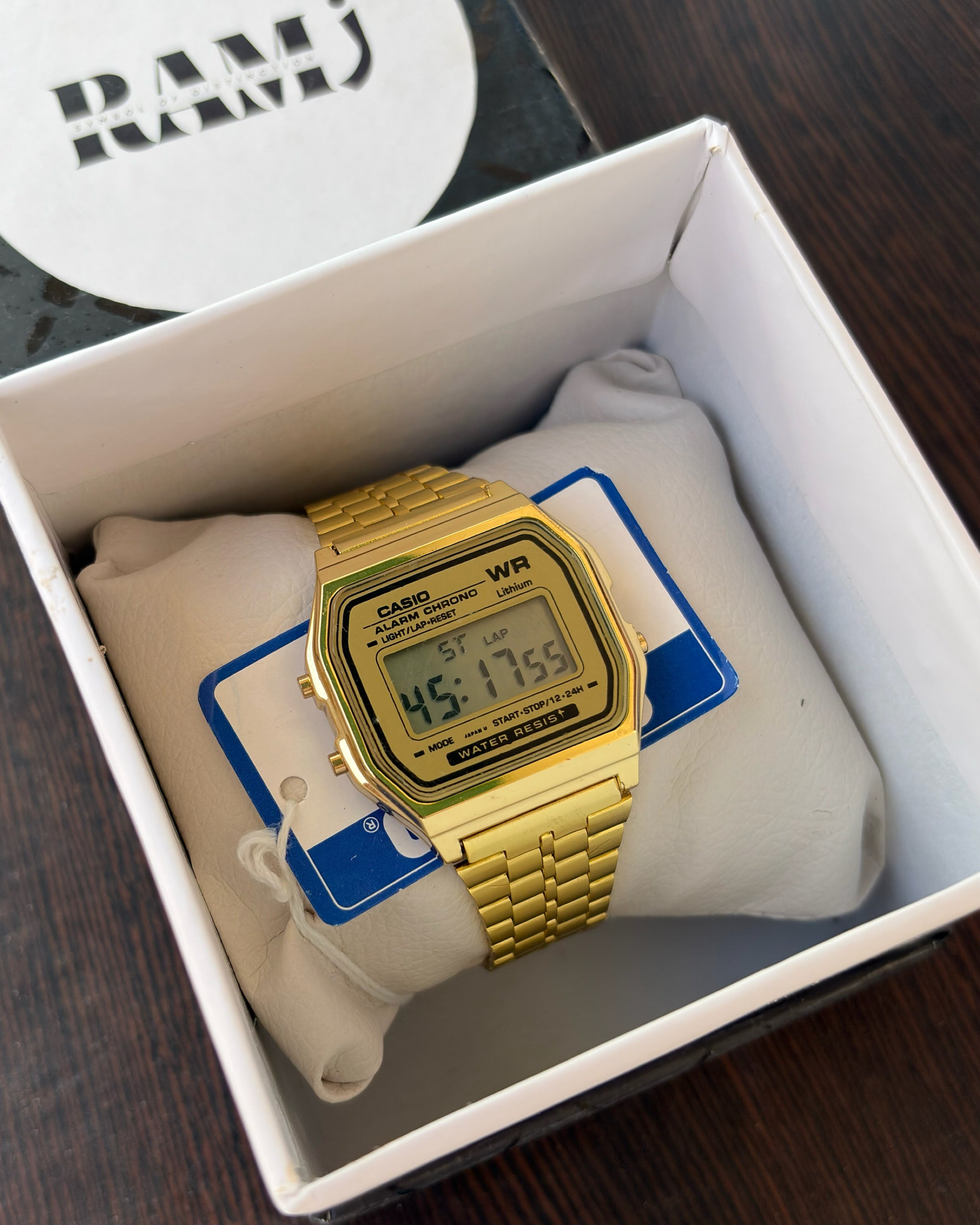 Gold casio digital unisex