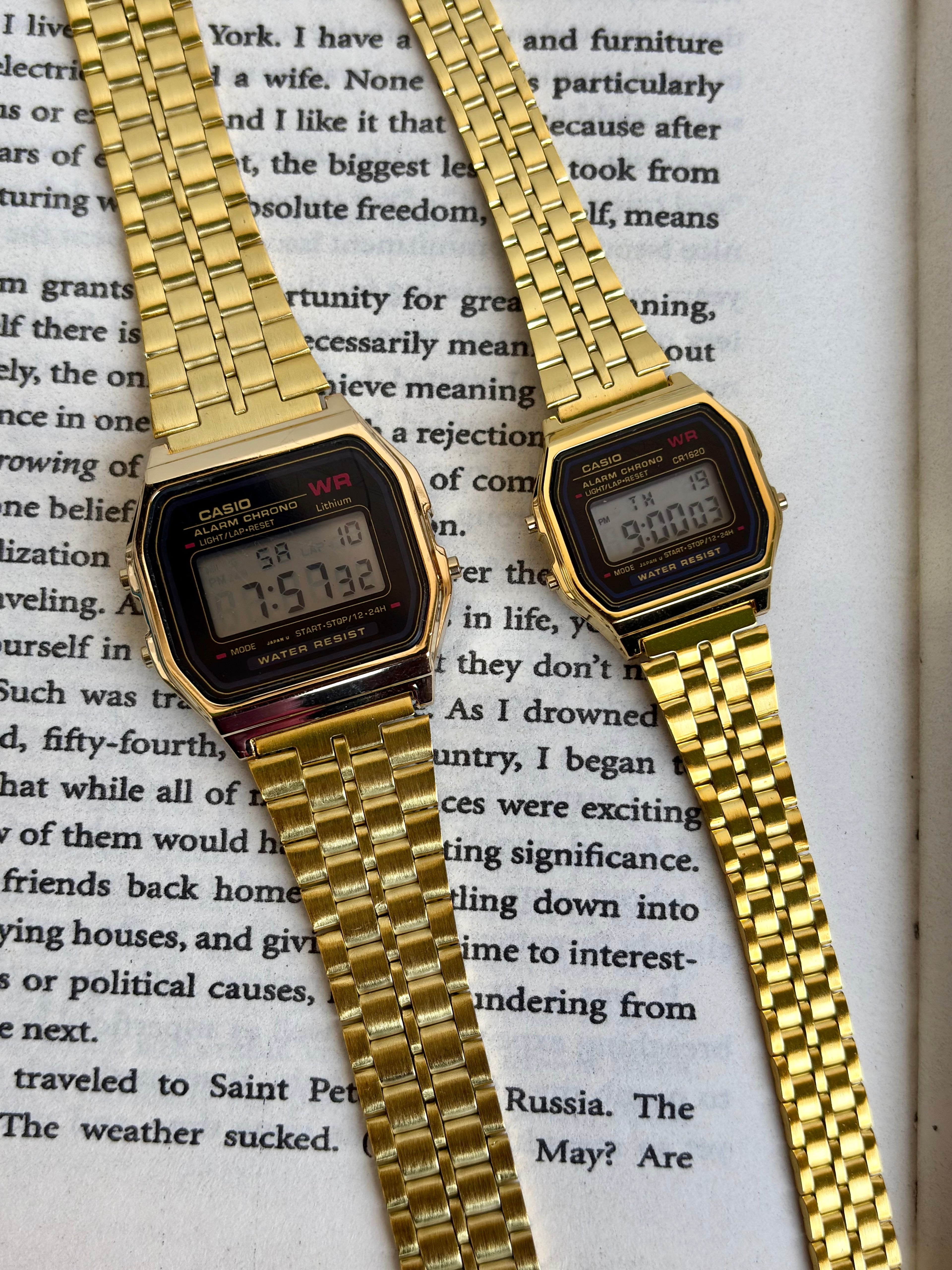 Casio mini gold