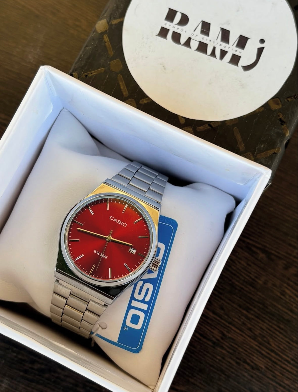 Red Dial casio -Limited edition-