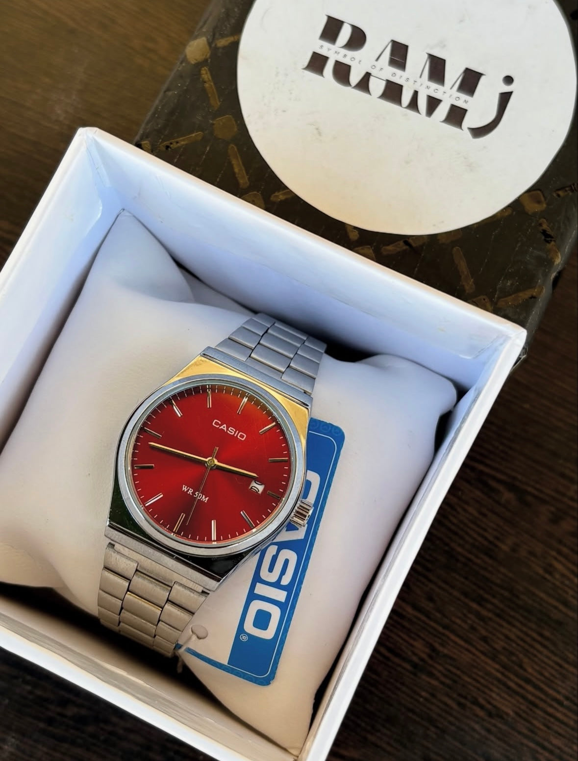 Red Dial casio -Limited edition-