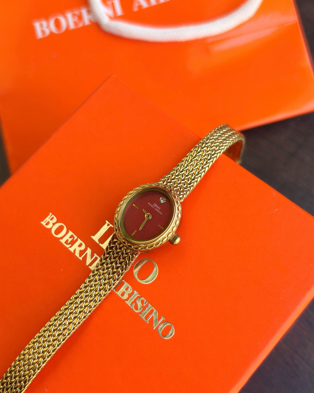Ibso stunning burgandy