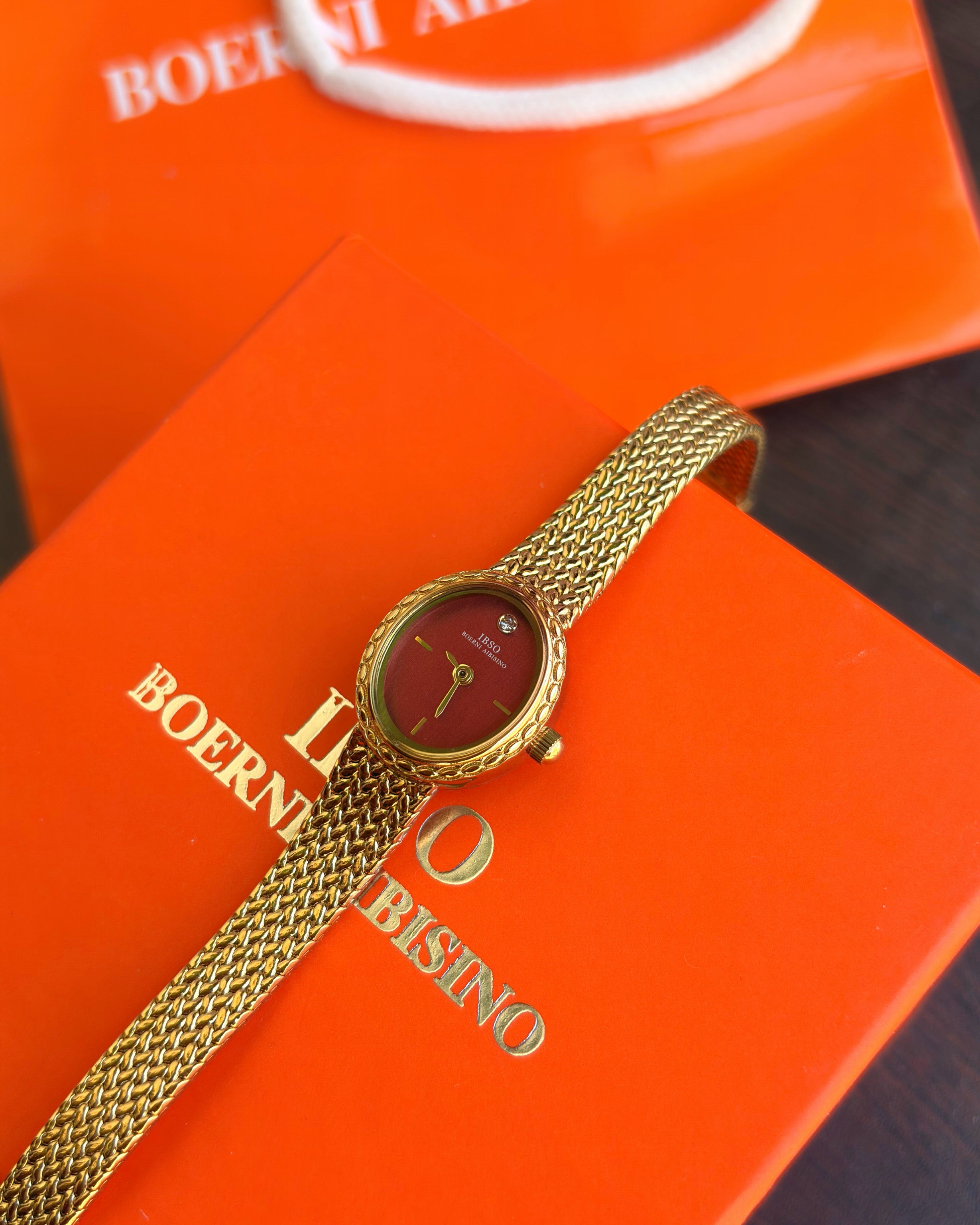 Ibso stunning burgandy