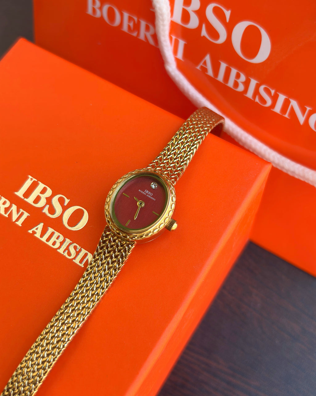 Ibso stunning burgandy