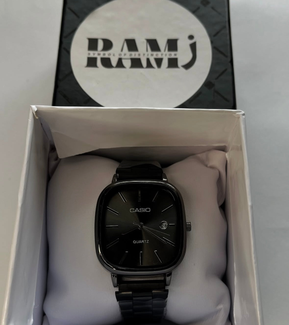 Old money casio Black