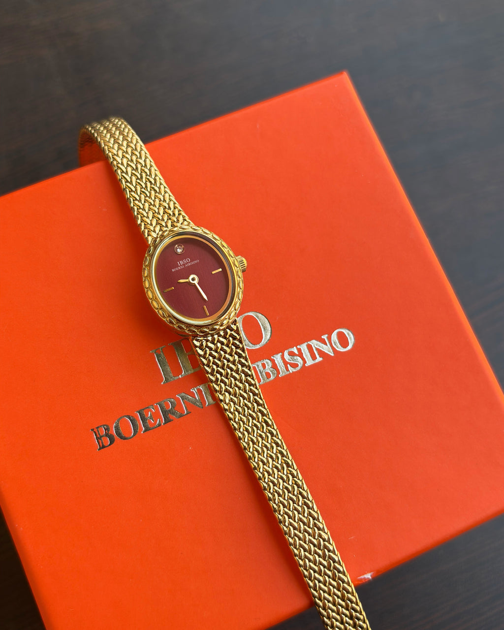 Ibso stunning burgandy