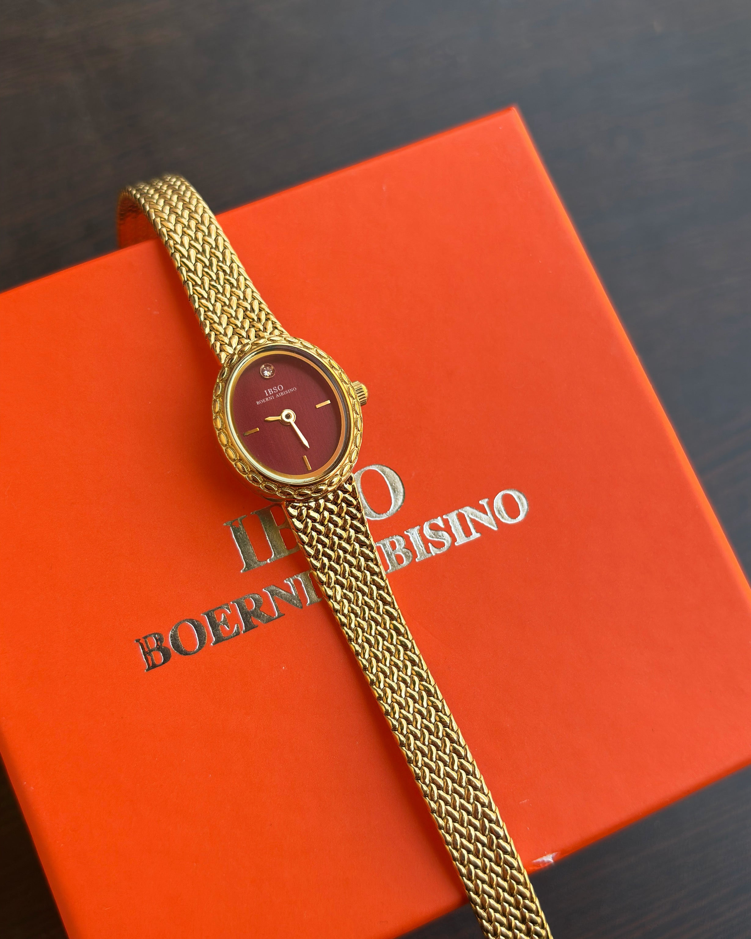 Ibso stunning burgandy