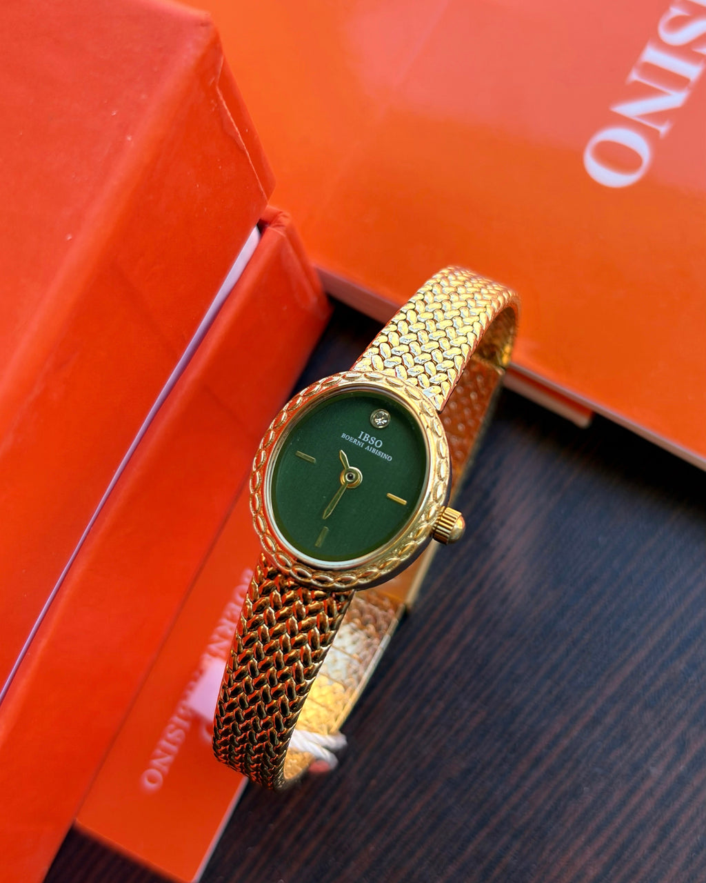 Olive Ibso Stunning