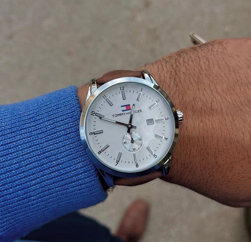 Brown Tommy watch