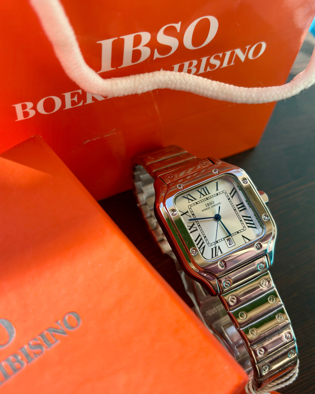 Ibso cartier alike