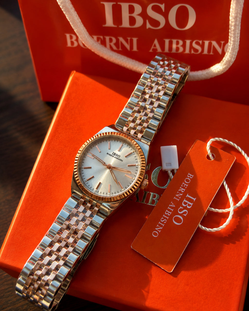 Ibso Rose Aura