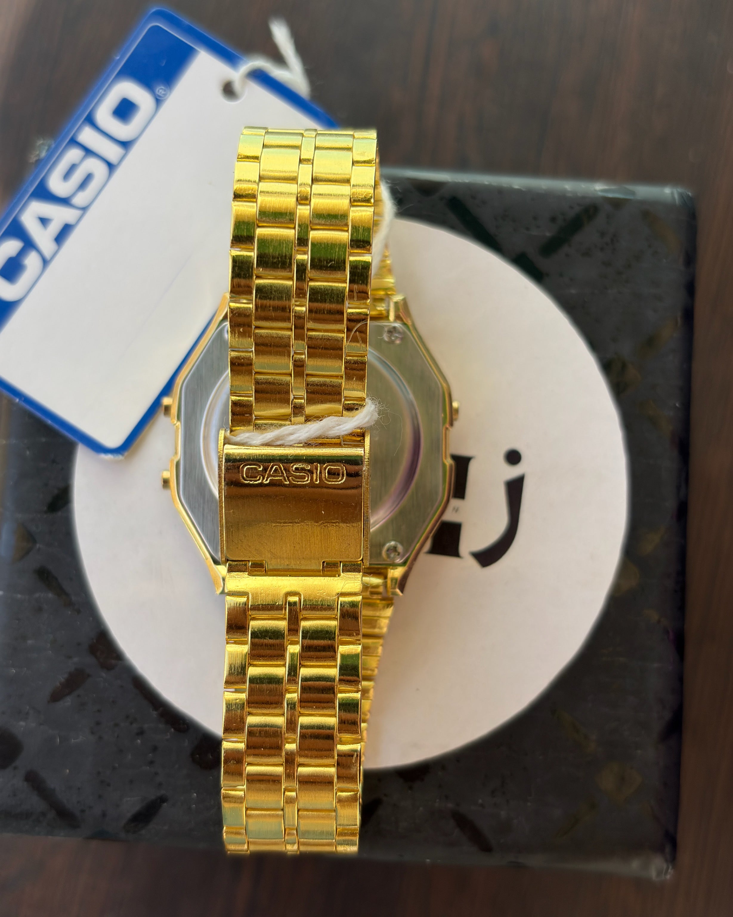 Gold casio digital unisex