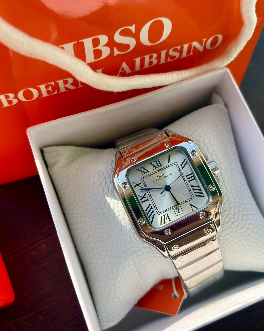 Ibso cartier alike